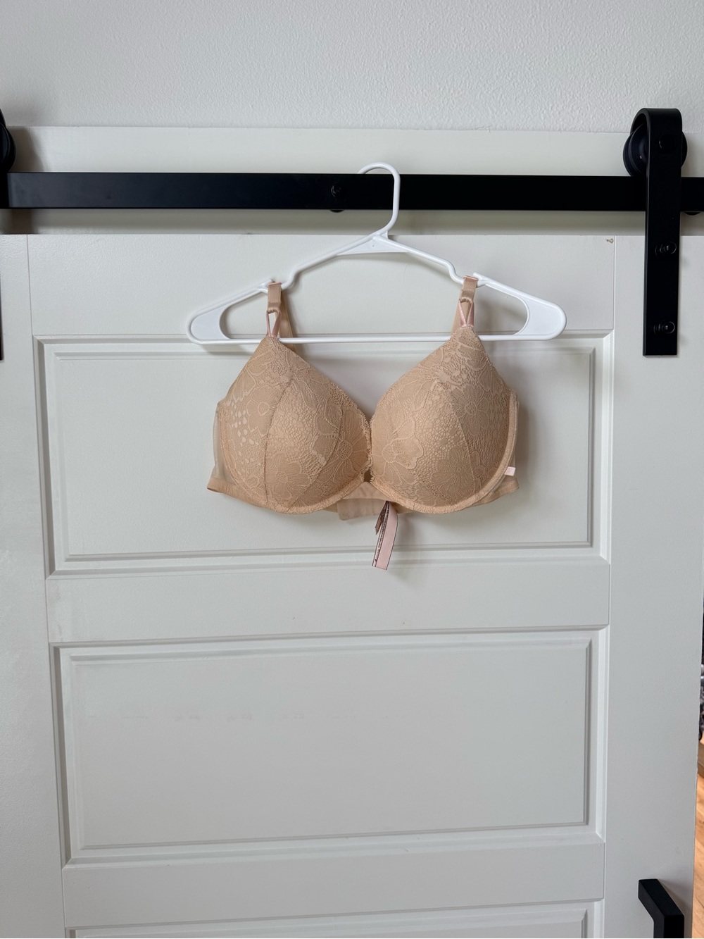 Victoria’s Secret- Push-up- Nude Lace T-Shirt Bra - Women Intimates